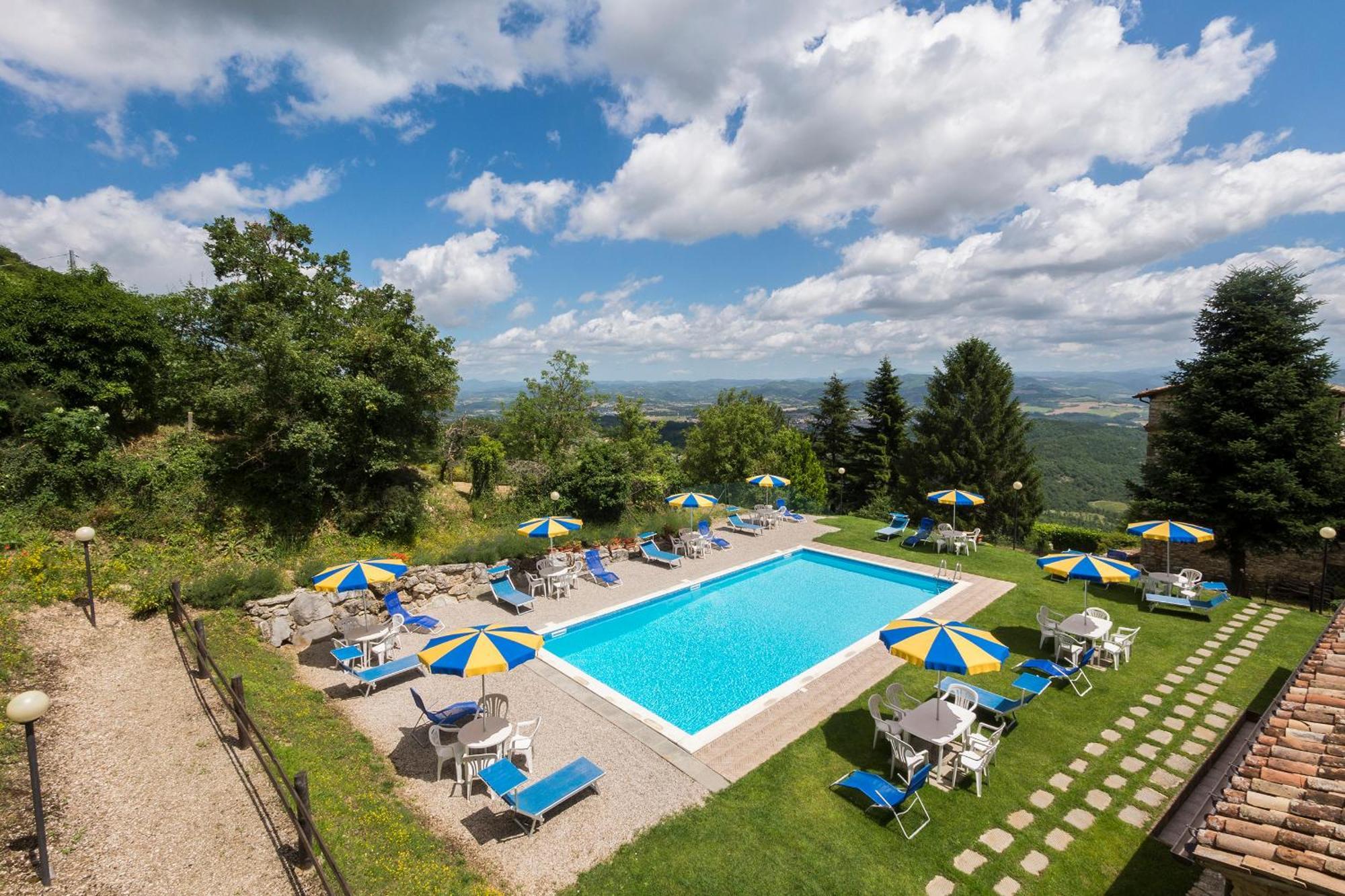 Agriturismo Monte Acuto 움베티드 외부 사진