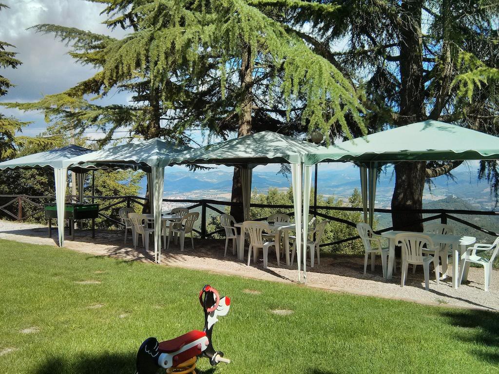 Agriturismo Monte Acuto 움베티드 객실 사진