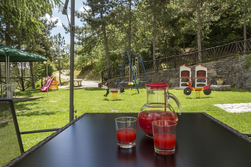 Agriturismo Monte Acuto 움베티드 외부 사진
