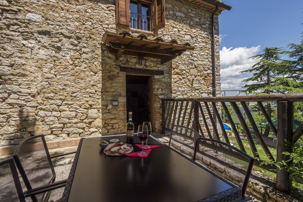 Agriturismo Monte Acuto 움베티드 객실 사진
