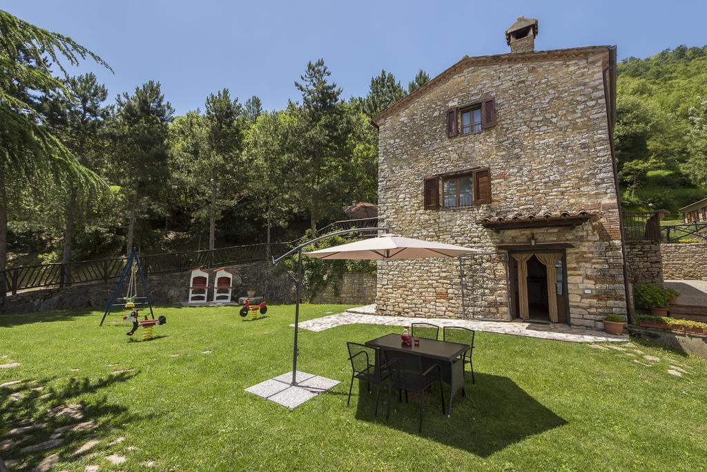 Agriturismo Monte Acuto 움베티드 객실 사진