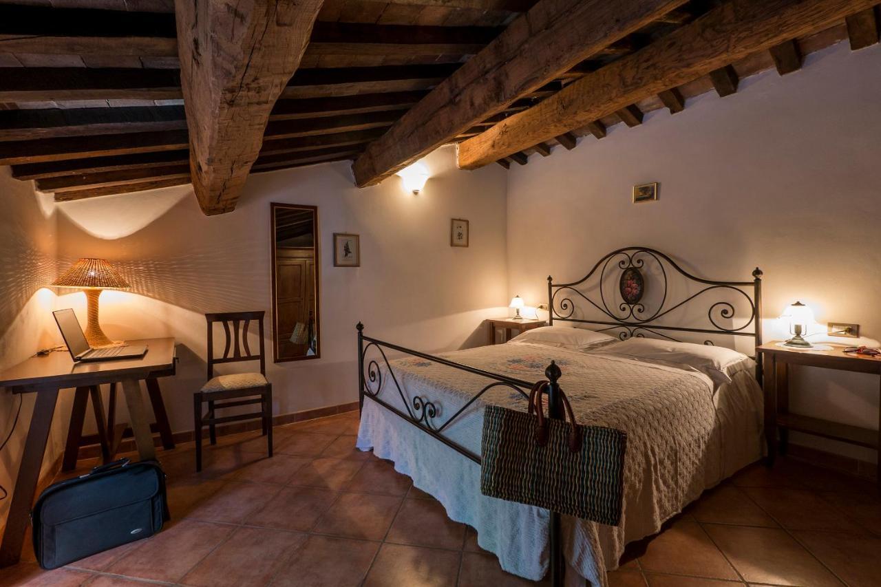 Agriturismo Monte Acuto 움베티드 외부 사진